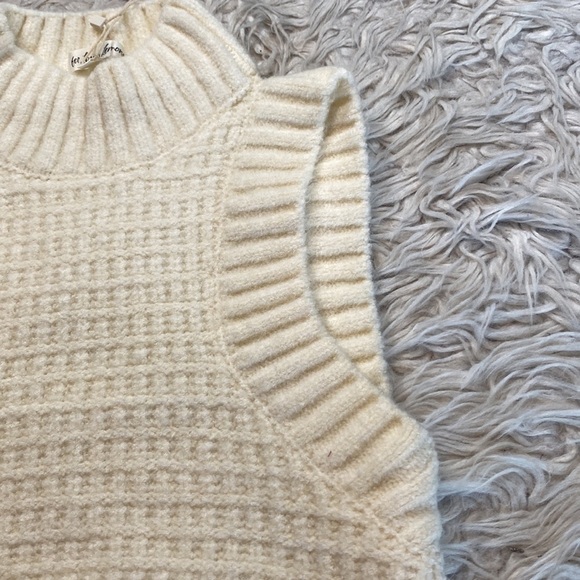 NWT For Love & Lemons Dominque Crop Tank Sweater in Ivory sz XL - Picture 6 of 10